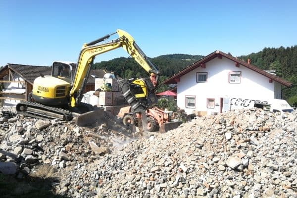 MBクラッシャー BF60.1 バケットクラッシャー アタッチメント Wacker-Neuson-75Z3