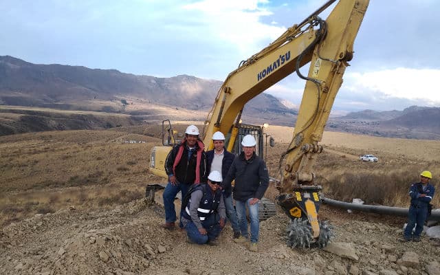 M B Team Bolivia (640x400)