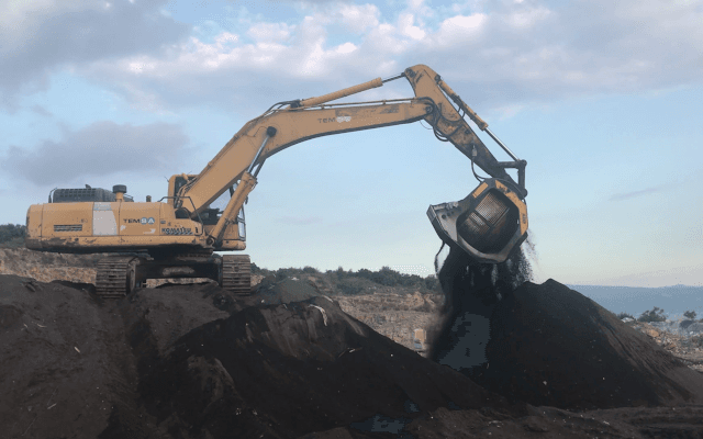 MB S18 Komatsu PC300 Turkey foundry sand