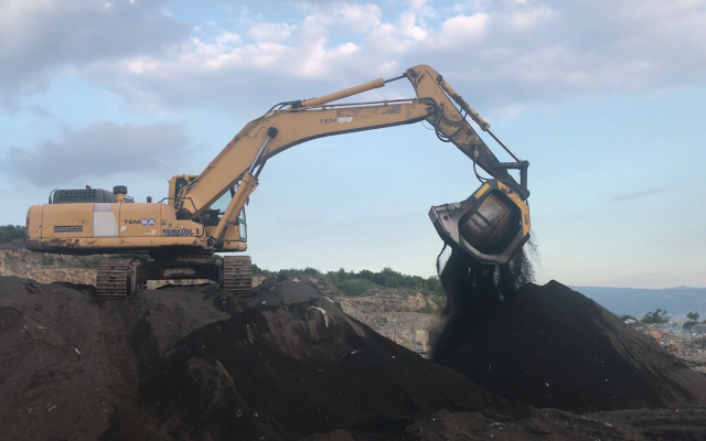 MB S18 Komatsu PC300 Turkey foundry sand